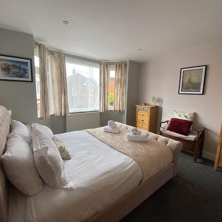 Charming 3 Bed House And Garden, Pet Friendly Bournemouth Exterior photo