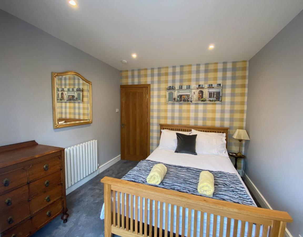 Charming 3 Bed House And Garden, Pet Friendly Bournemouth Exterior photo