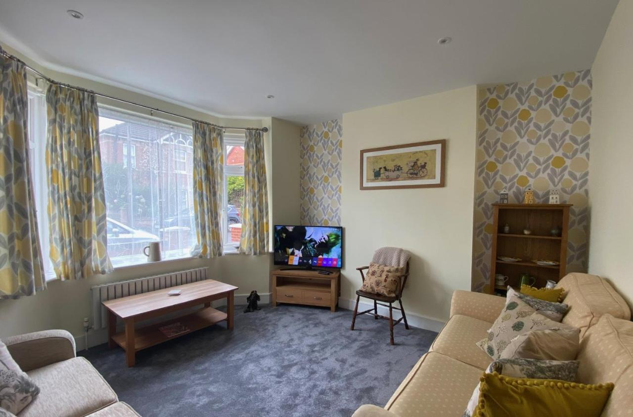Charming 3 Bed House And Garden, Pet Friendly Bournemouth Exterior photo